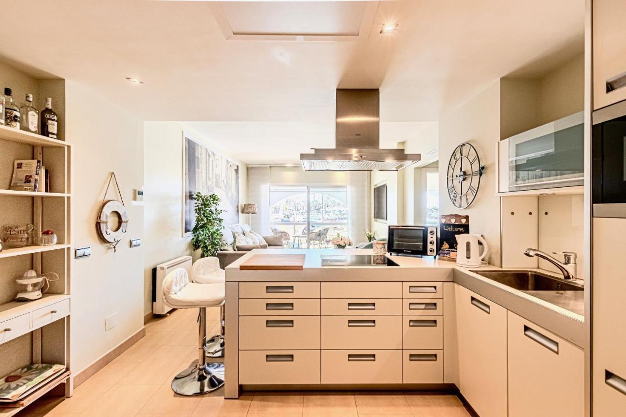 Puerto Marina Apartment 베날마데나코스타 외부 사진